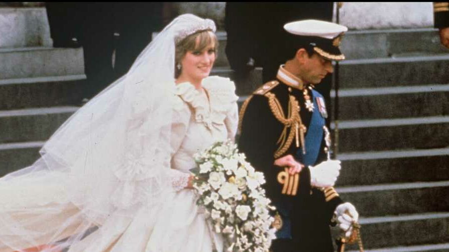 Les Réserves d’Elizabeth II sur le Mariage de Charles et Lady Diana