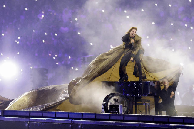 Qui est cette chanteuse qui a repris « Vivre pour le meilleur » de Johnny Hallyday à la cérémonie de clôture des Jeux Paralympiques ? (Vidéo)