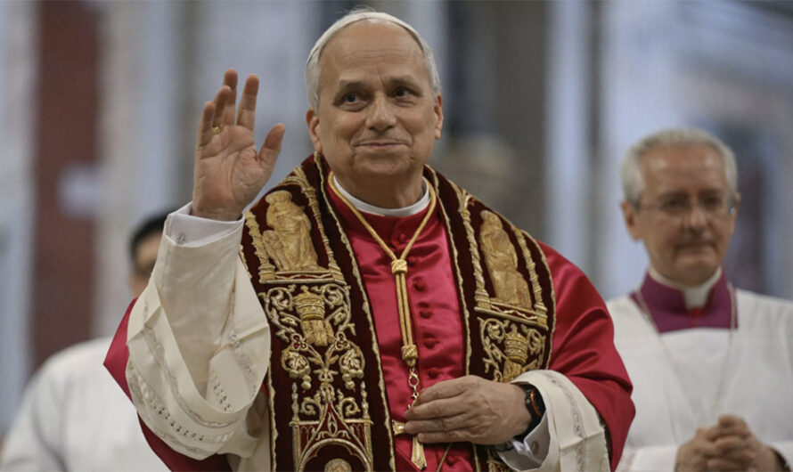 Le pape Léon XIV en opposition avec son prédécesseur : il fait une étonnante proposition à Donald Trump