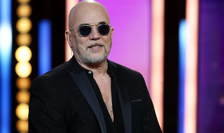 Pascal Obispo, « écarté » par le clan Hallyday ? « J’ai été rayé de la carte… »