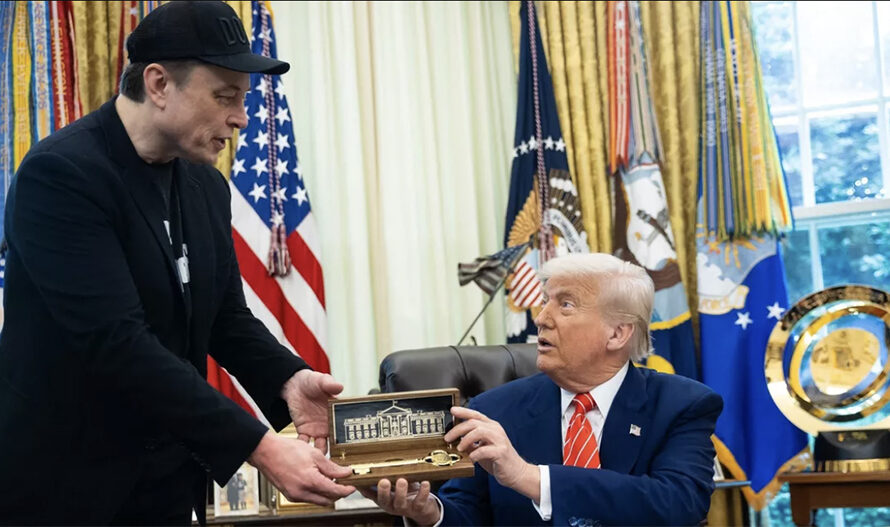 Elon Musk bientôt expulsé des États-Unis ? Donald Trump met la pression !