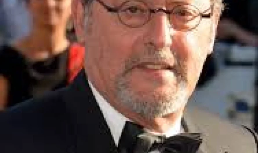 Jean Reno en famille : sa surprise avec son fils Cielo