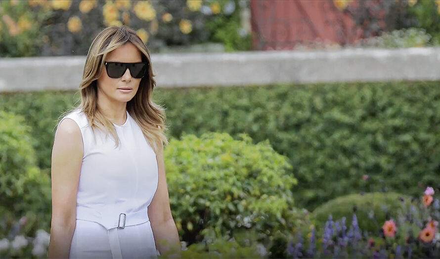 Melania Trump au cœur d’une folle théorie depuis des années : elle répond à sa manière !