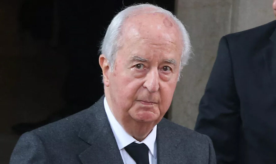Édouard Balladur en deuil : il annonce le décès de son épouse Marie-Josèphe