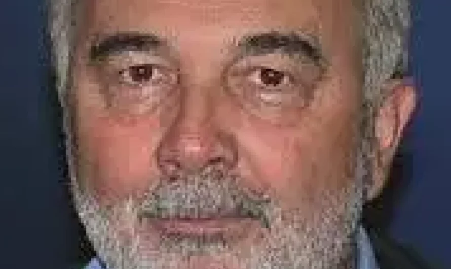 Gérard Jugnot révèle son refuge secret dans le sud et sa passion pour la mer