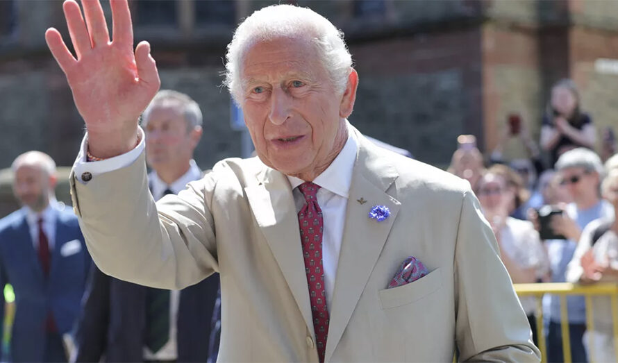 Charles III a tendu la main à Harry et Meghan surtout pour Archie et Lilibet : “Il veut créer du lien avec eux”
